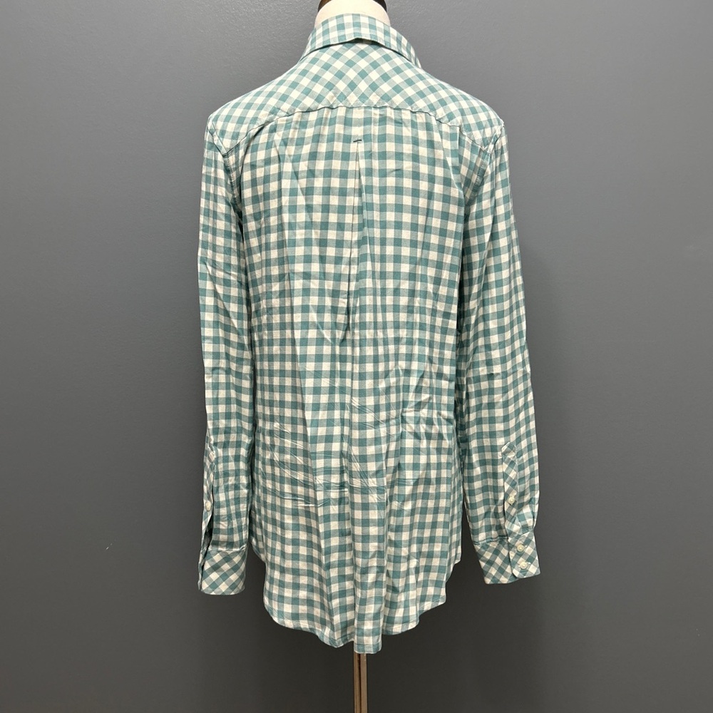 Vineyard Vines Gingham Button Down - image 7